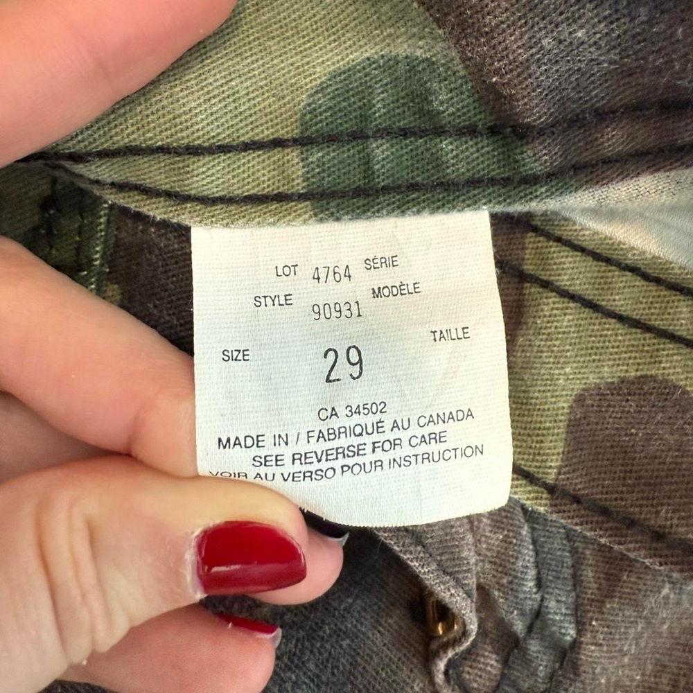 Vintage authentic camo shorts - Picture 7 of 7